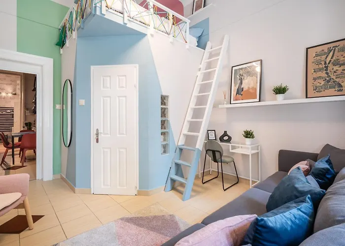 Short Trips Apartamento Budapest