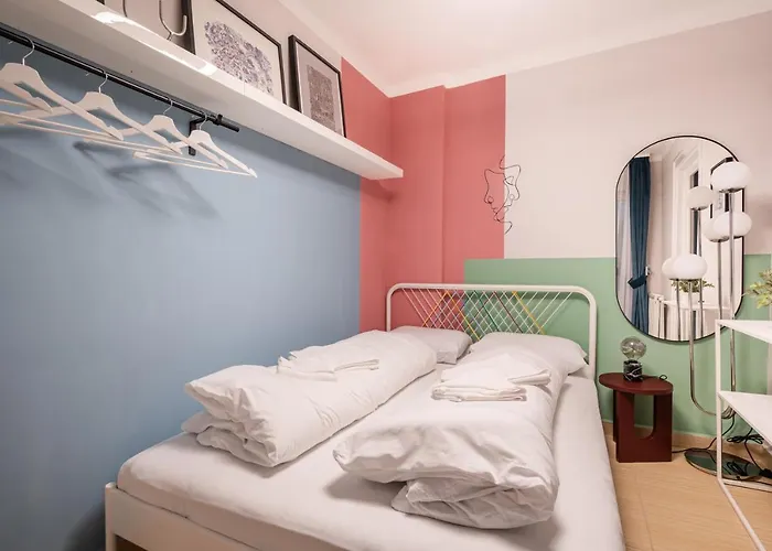 Short Trips Apartamento